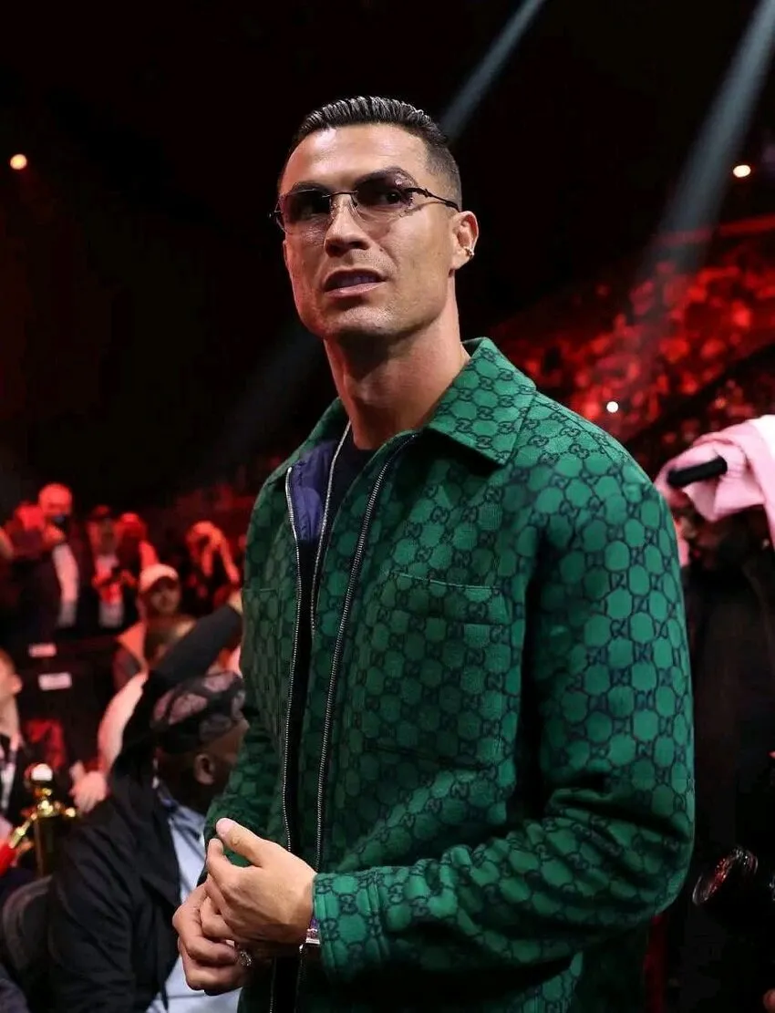 Ronaldo cùng dự án UR-Marv